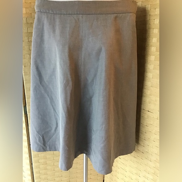 Merona skirt, size 8, gray pockets, lined, - Picture 1 of 6